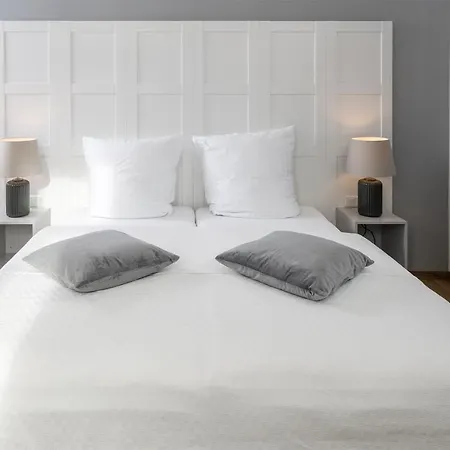 Hotel Markt 5 - Inmitten Der Lübbecker Altstadt, Kostenloser Parkplatz Direkt Am *