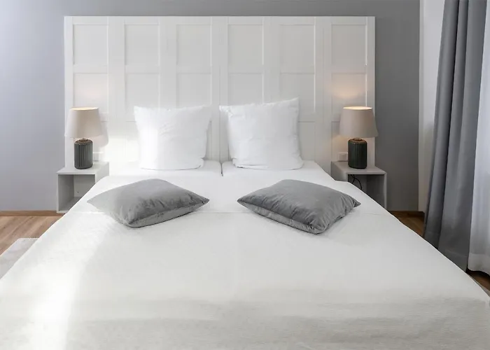 Hotell Markt 5 - Inmitten Der Luebbecker Altstadt, Kostenloser Parkplatz Direkt Am *