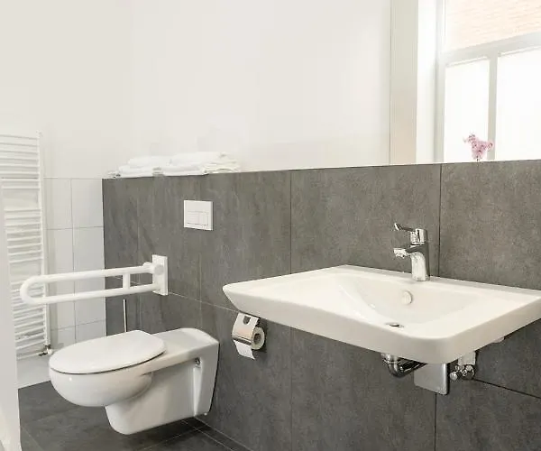 Hotell Markt 5 - Inmitten Der Luebbecker Altstadt, Kostenloser Parkplatz Direkt Am Lubbecke