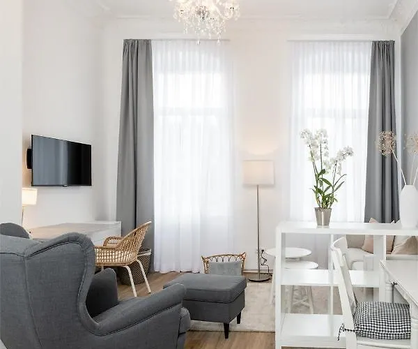 Hotell Markt 5 - Inmitten Der Luebbecker Altstadt, Kostenloser Parkplatz Direkt Am *